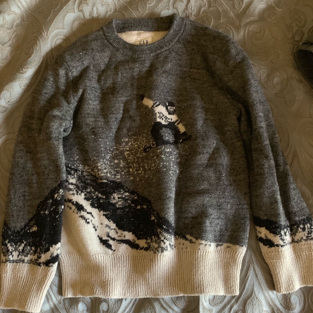 Gap kids sweater